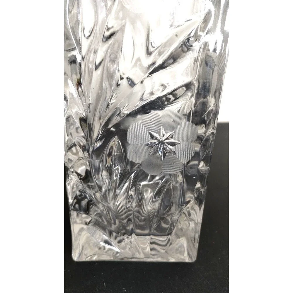 ABP Harvard  Daisy Design Glass Cyclinder Vase 15 Point Star Point Base 10